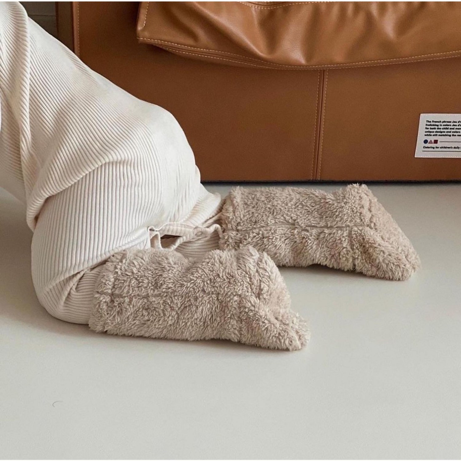 Caldi calzini invernali per ba - Winter Clothing Baby recensione e prezzo