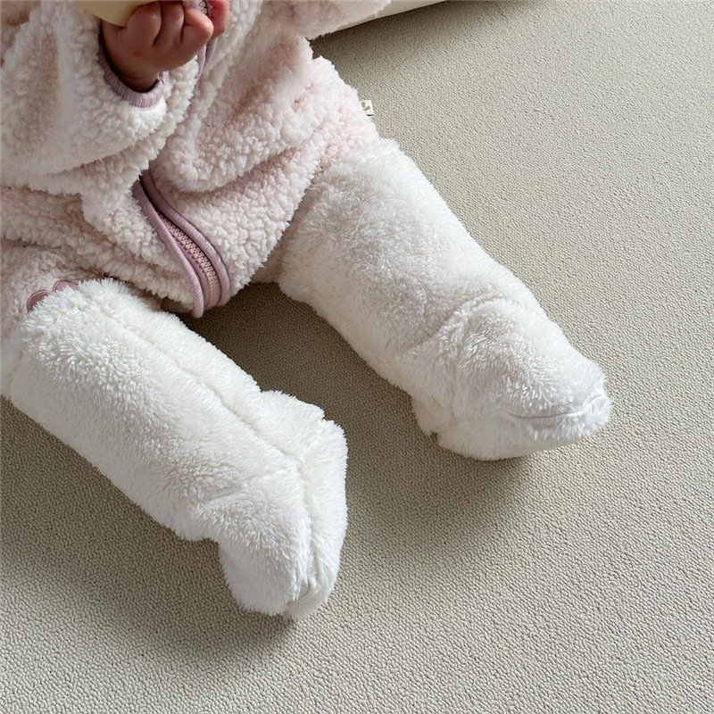 Caldi calzini invernali per ba - Winter Clothing Baby recensione e prezzo