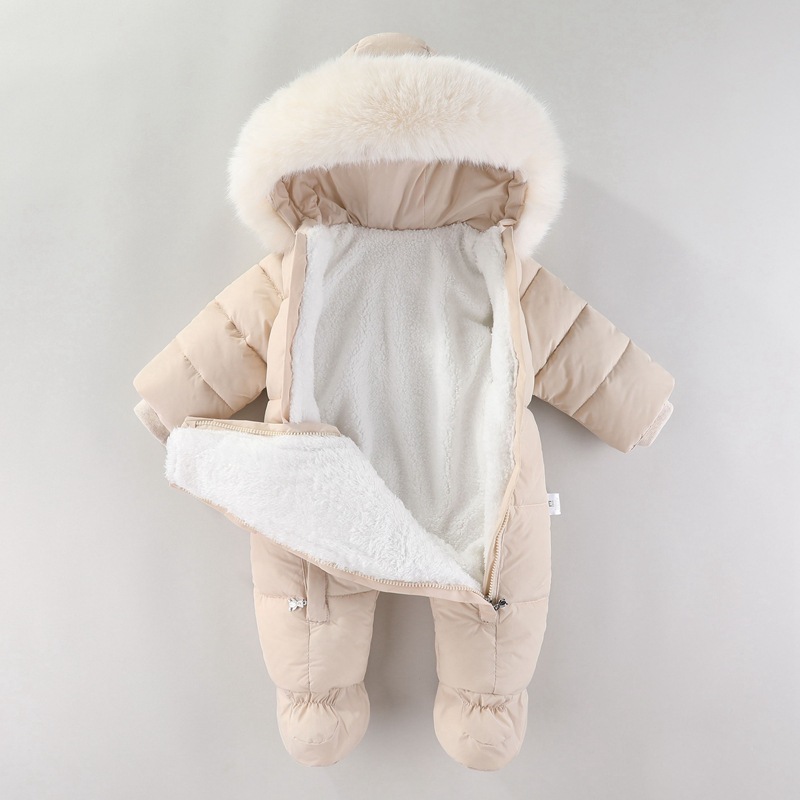 Pagliaccetto invernale per neo - Winter Clothing Baby recensione e prezzo